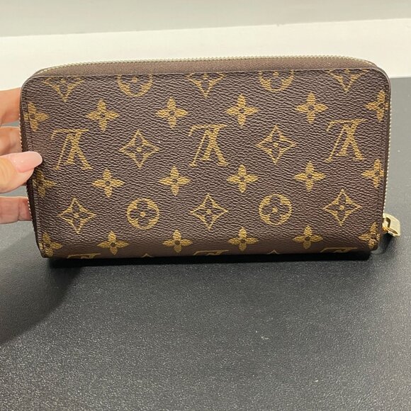 Louis Vuitton Monogram Zippy Organizer Wallet (JB1335) - Picture 2 of 8
